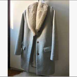 Aritzia Wilfred Coat